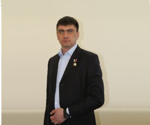 Анатолий Коробенков - Герой России!
